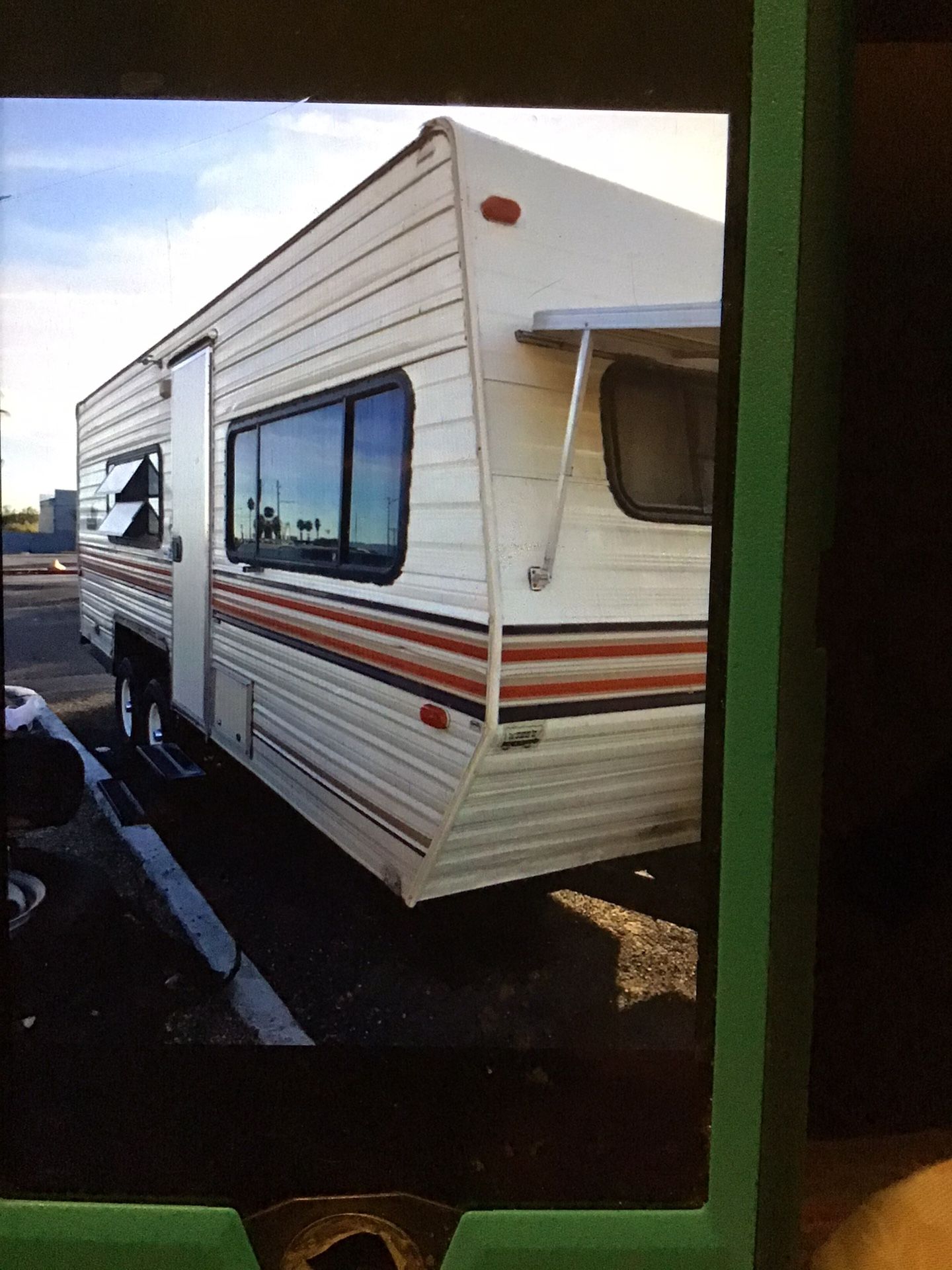 Aljo Ft Travel Trailer Original Inside Clean Has Damage In