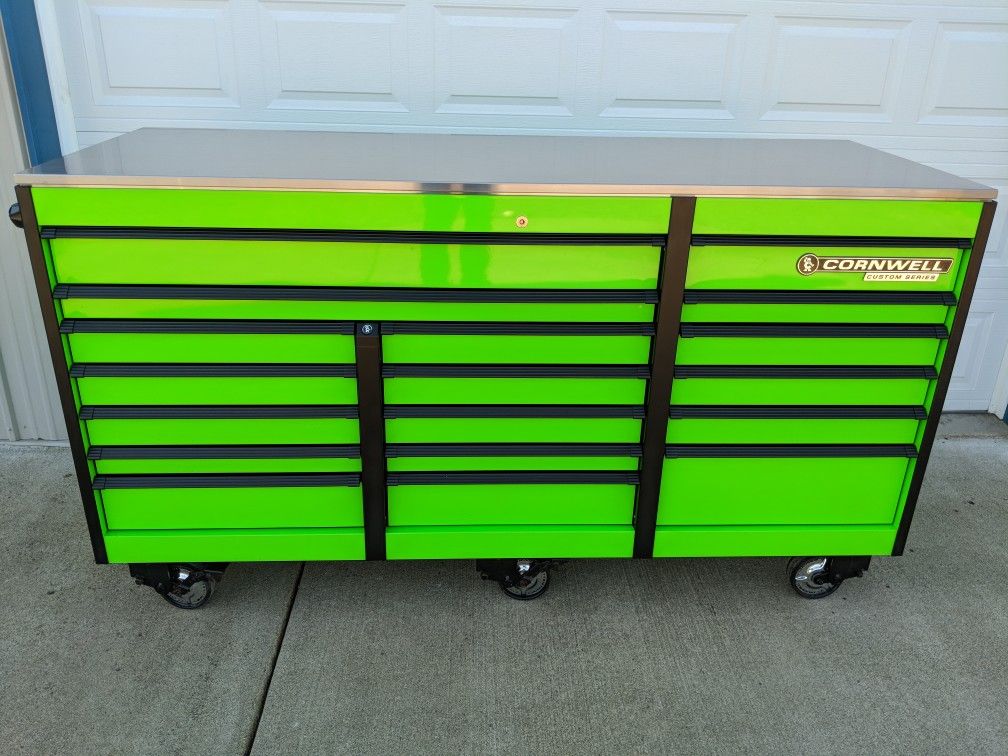 Cornwell Custom Series 84 Inch 3 Bay Tool Box For Sale In Tacoma WA