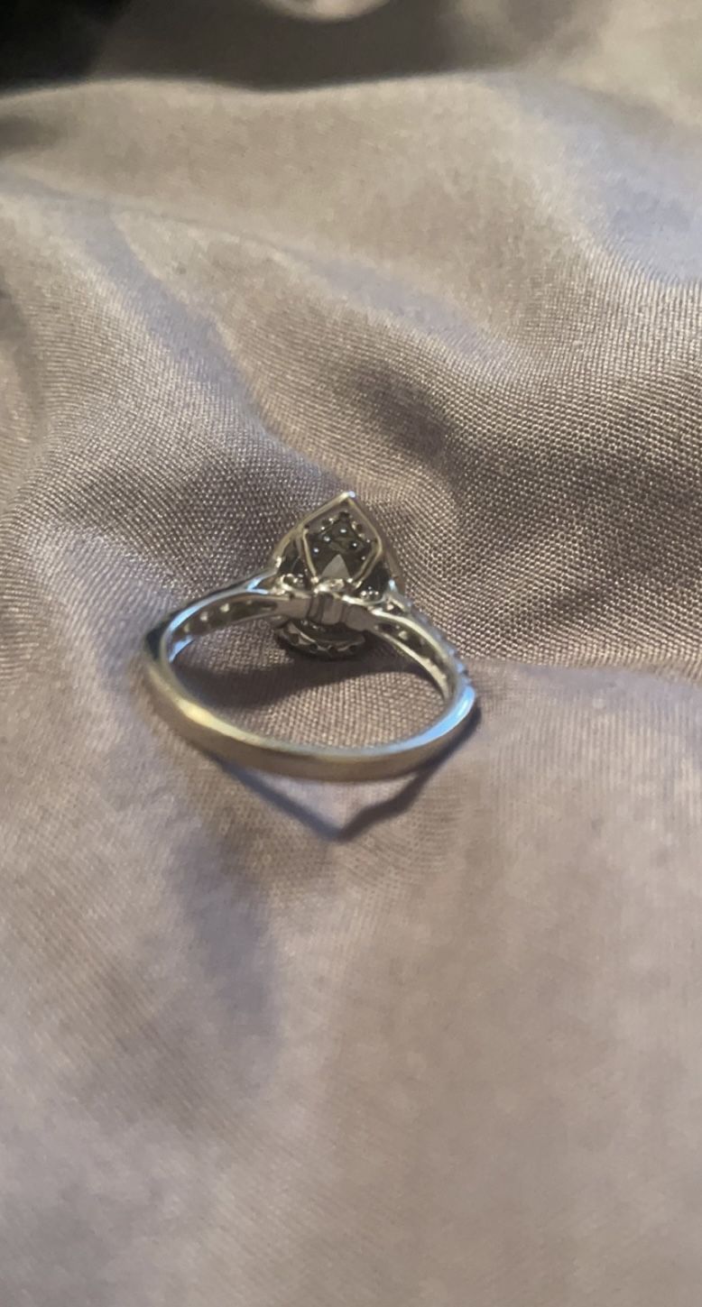 Diamond Pear Shaped 1ct tw