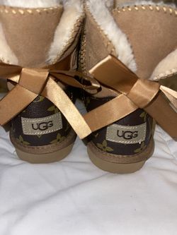 Custom LV UGG Bailey Bow Boots  Thumbnail