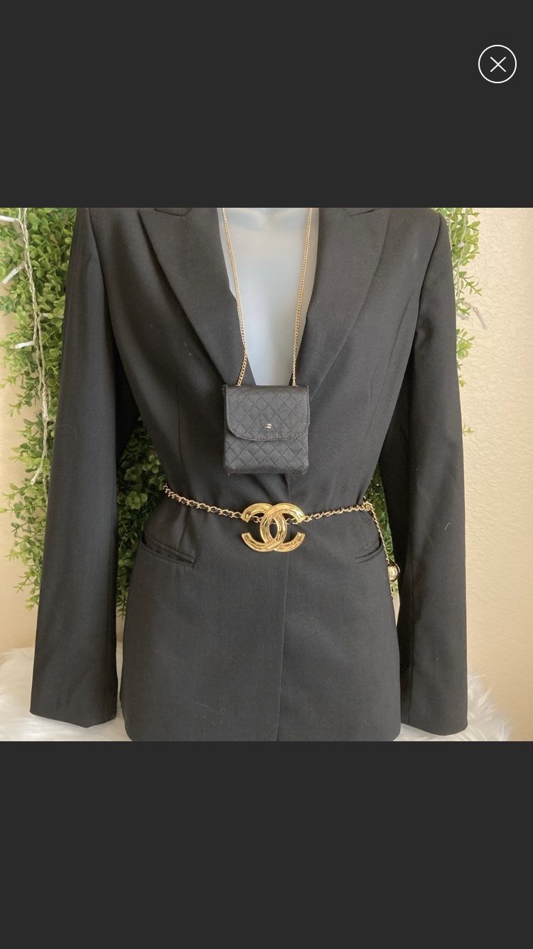 Chanel XXL Brooch