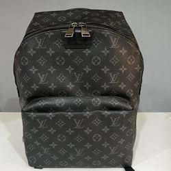 Louis Vuitton Apollo Monogram Backpack Thumbnail