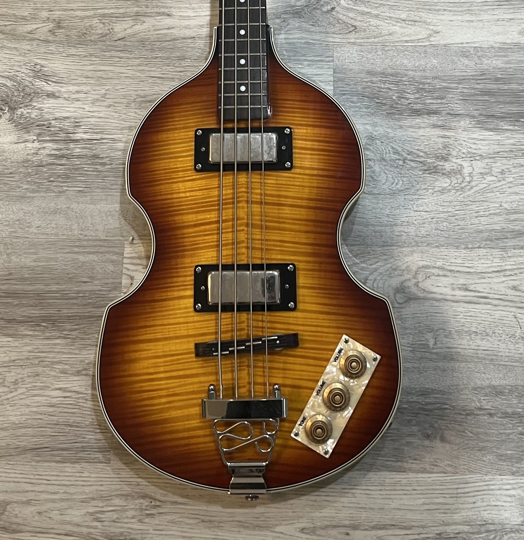 Epiphone Viola Bass
