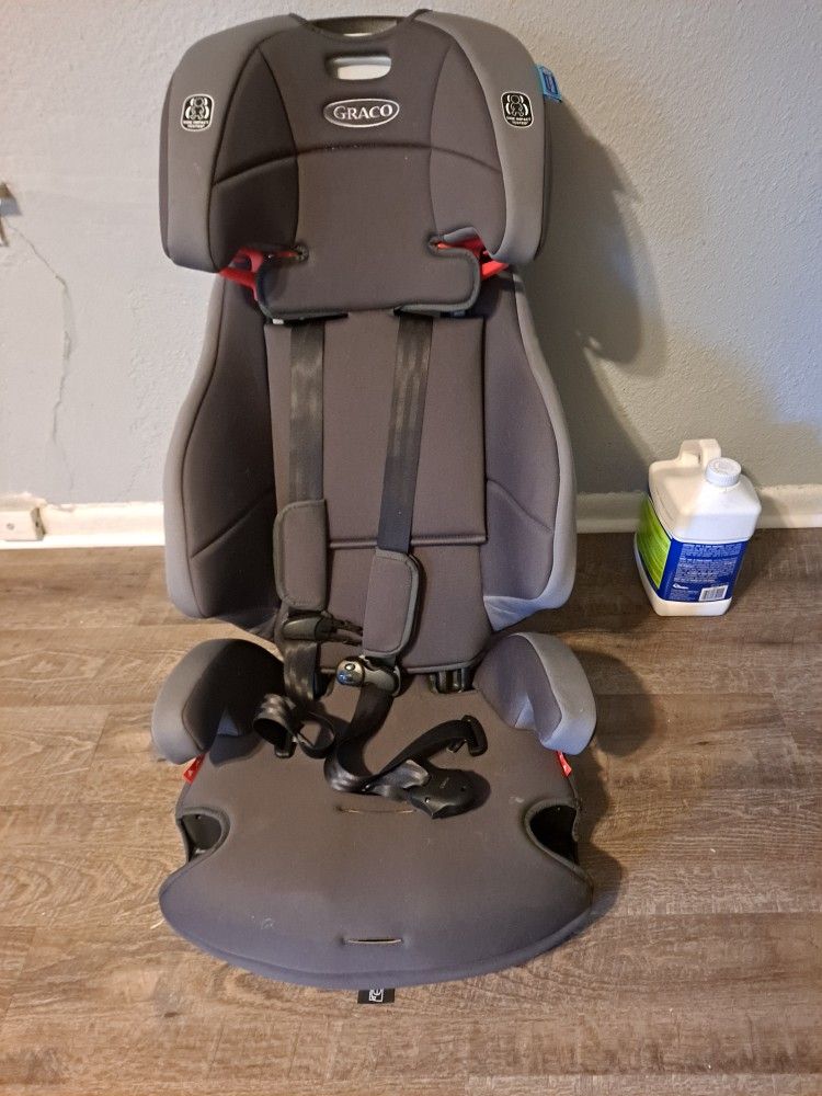 Graco Carseat/booster