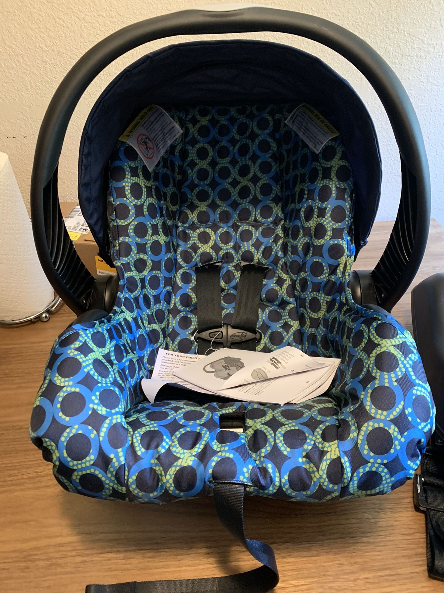 Evenflo Embrace Infant Car Seat