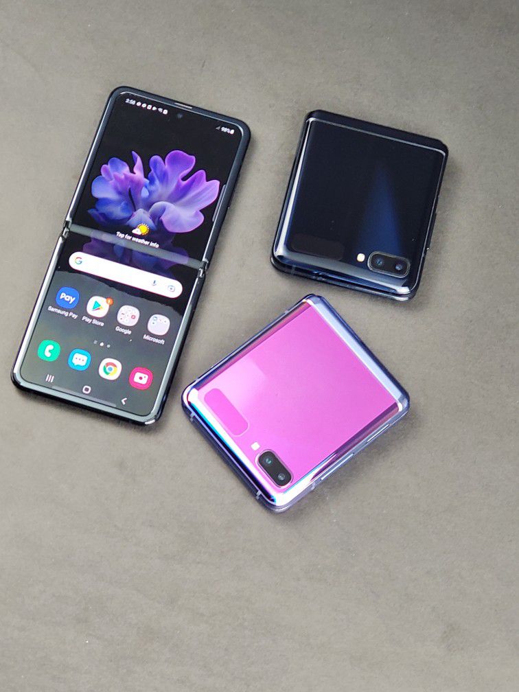 Samsung Z Flip Unlocked Phone (T-Mobile AT&T Sprint MetroPCS Cricket Verizon Boost)
