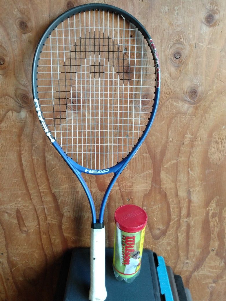 Tennis Racket W/Wilson Balls