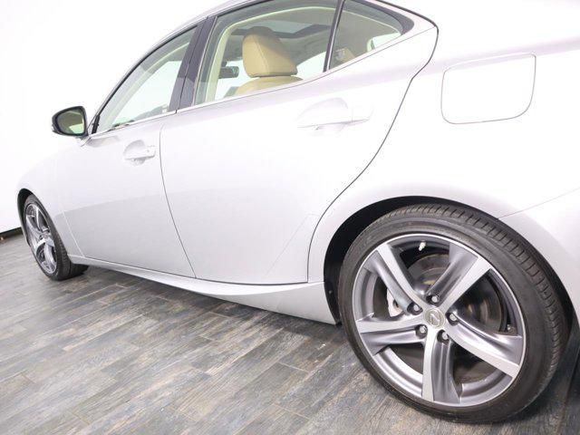 2019 Lexus IS