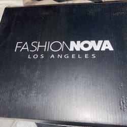 Fashion Nova Heeled Thigh High Boots Never Worn! Thumbnail
