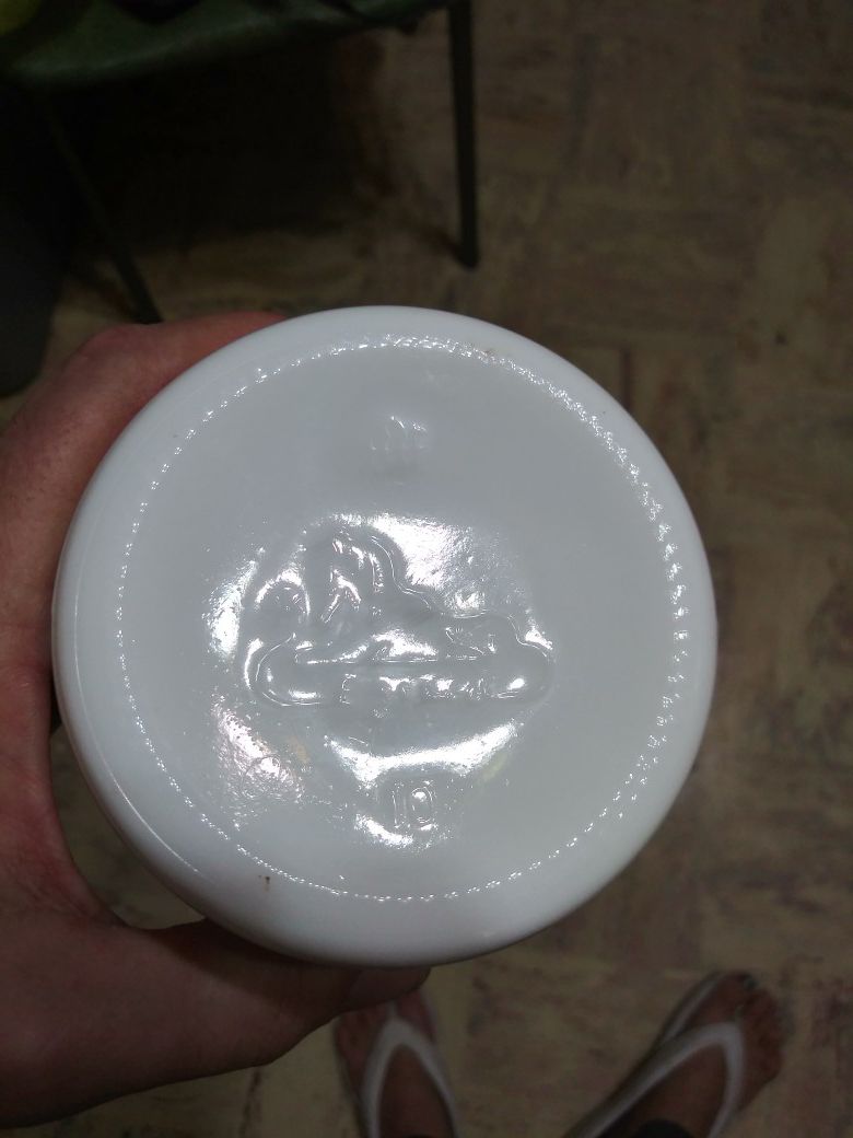 Egizia Vintage white juice carafe with lid