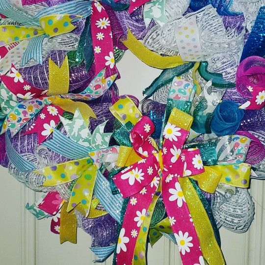Deco Mesh Easter Wrearh