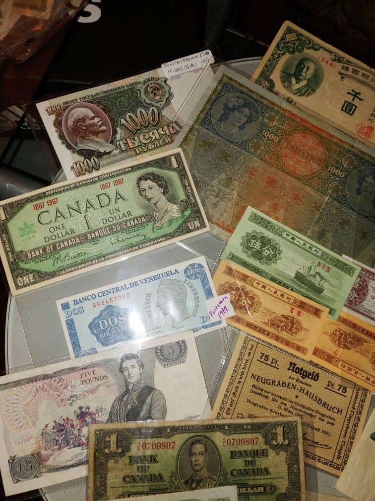 Foreign World Banknotes Currency Collection