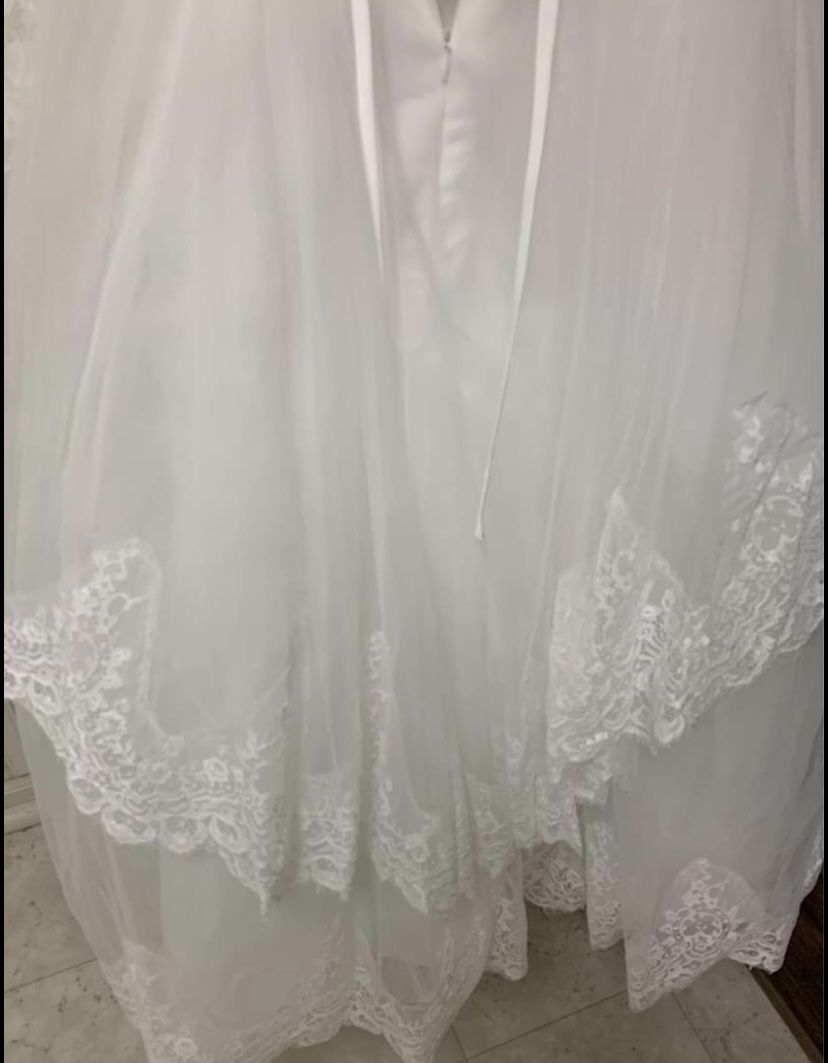 New White Wedding /Pageant Dress With Sequins In Middle / Lace Sleeves Size Youth 12/14