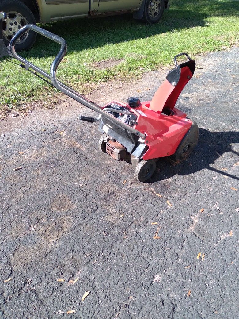 Honda Snow Blower 4 Cyl
