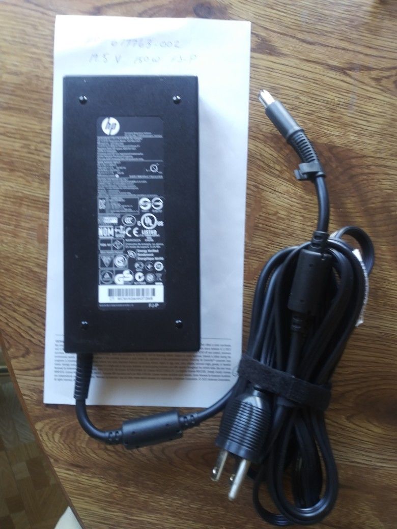 AC Adapter Hp 19.5v 150W