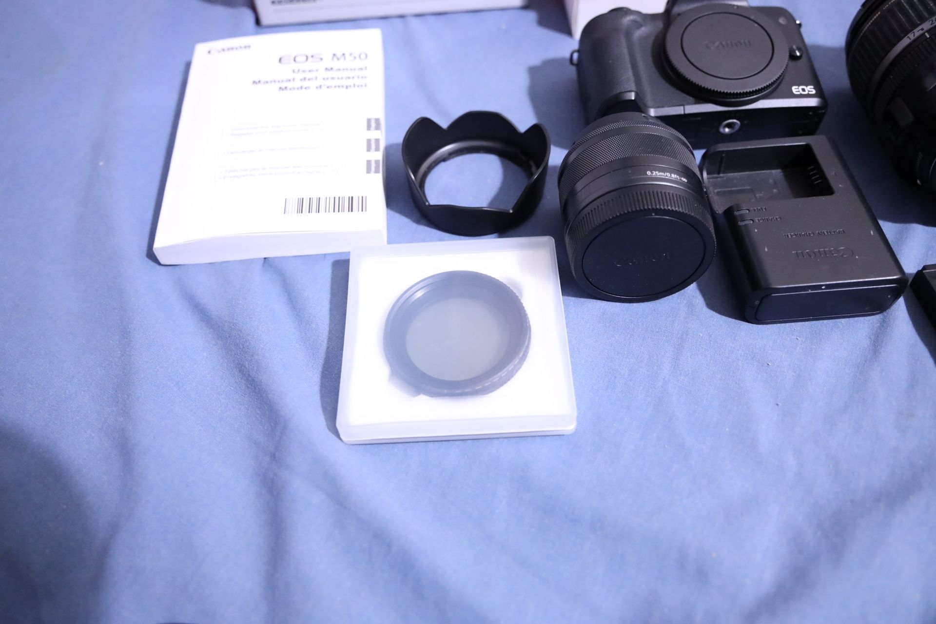 Canon Eos M50 Bundle !! Sale! Comes with: Ef to ef-m adapter Fd to ef-m adapter 2 battery’s New ND filter