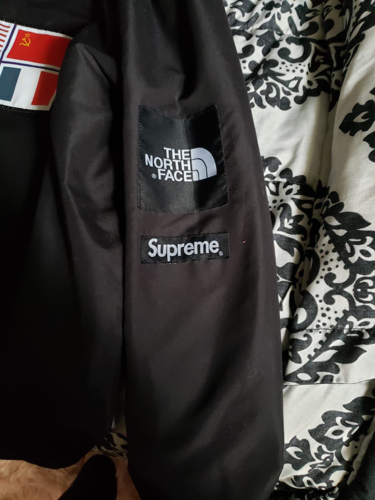Supreme x north face limited edition jacket