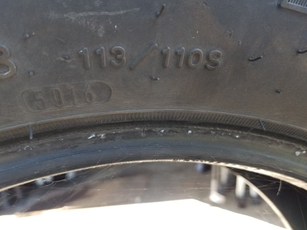 4 GOODYEAR WRANGLER USED TIRES LT 275 65 18