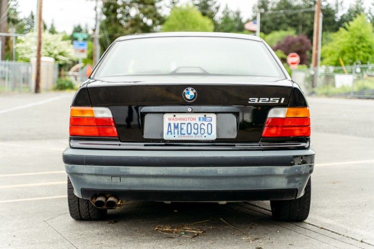 1992 BMW 325i