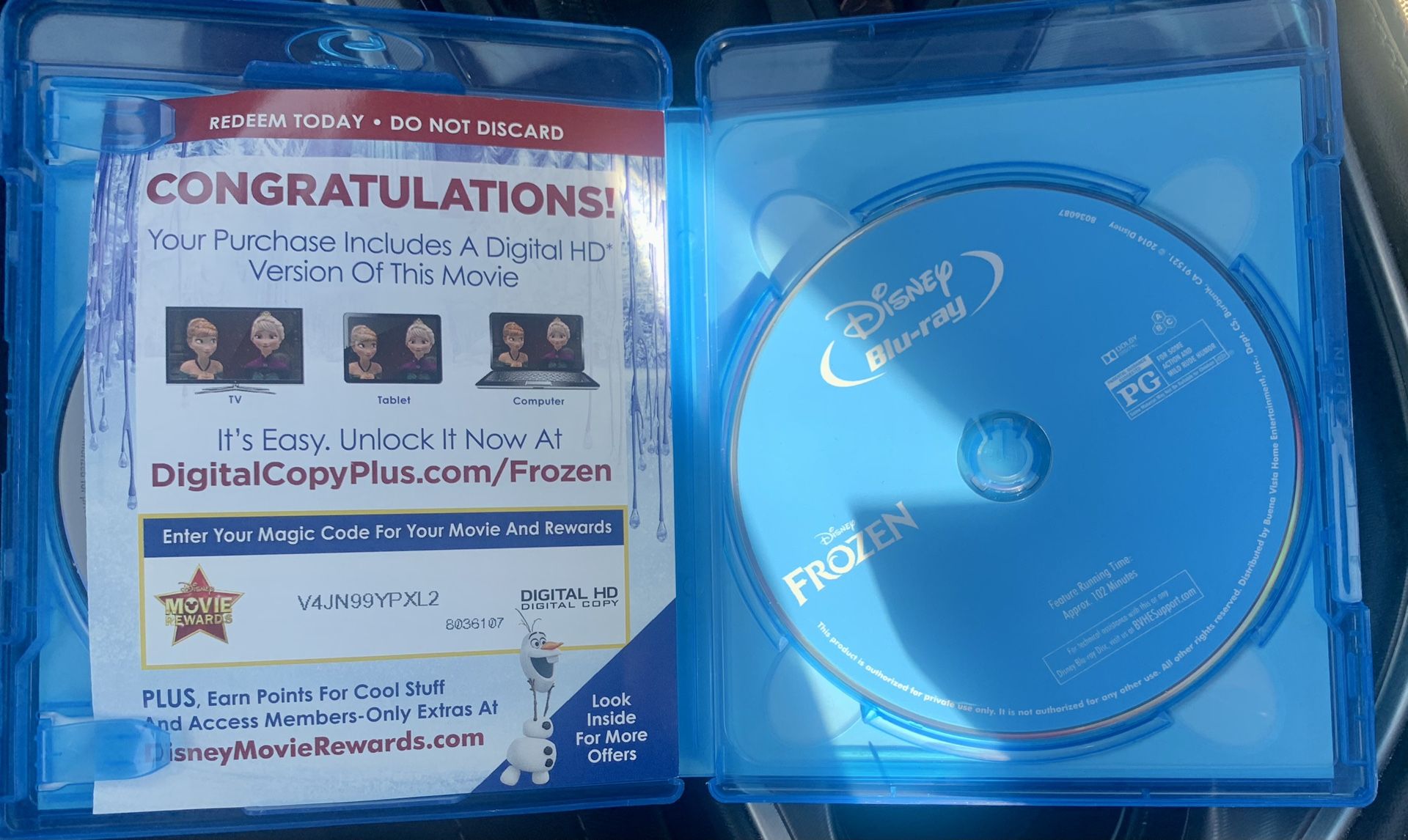Pair Of DVD/Blu Ray Movies Christopher Robin & frozen