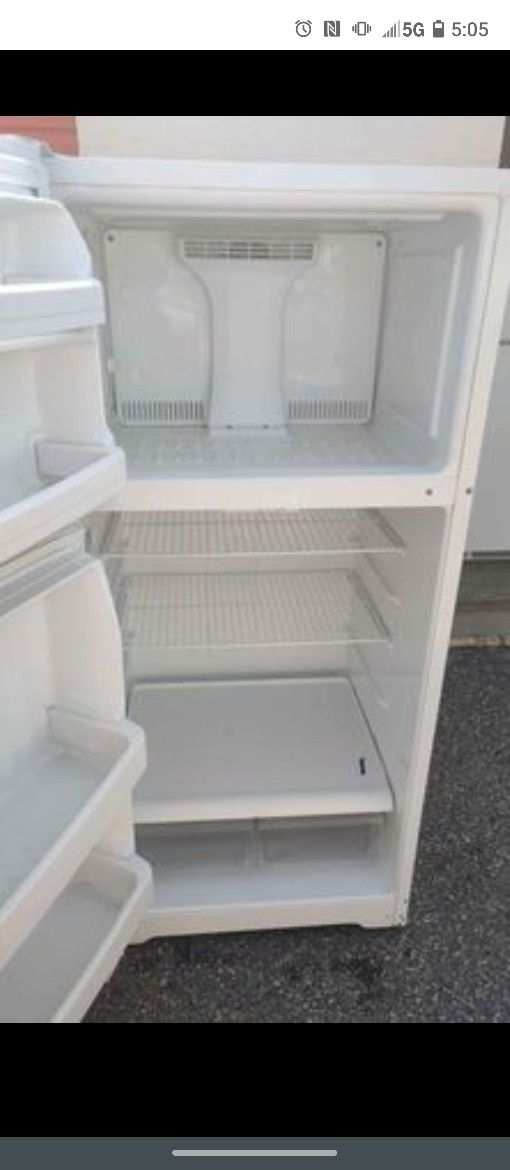 Hotpoint Refrigerator