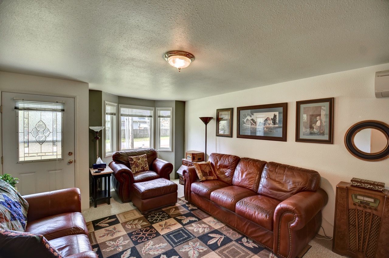 4 Piece Leather Couch Set