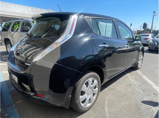 2015 Nissan LEAF