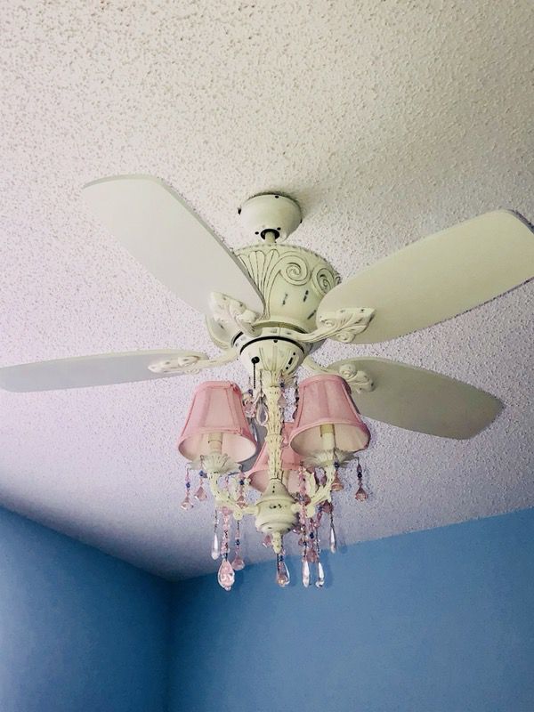 Pink And White Chandelier Ceiling Fan, Casa Deville Candelabra Ceiling Fan With Remote Control