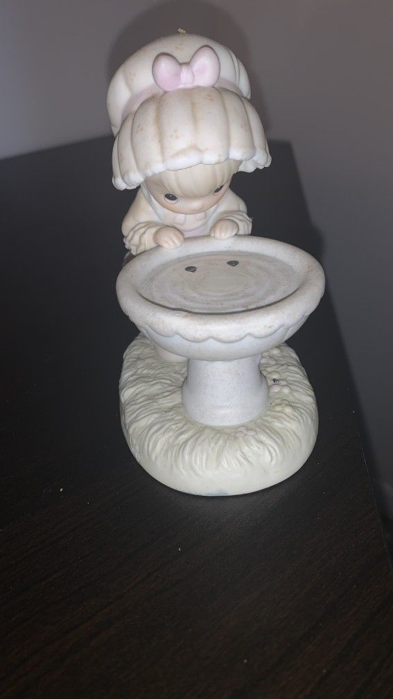 Precious Moments "A Reflection of his Love" Figurine