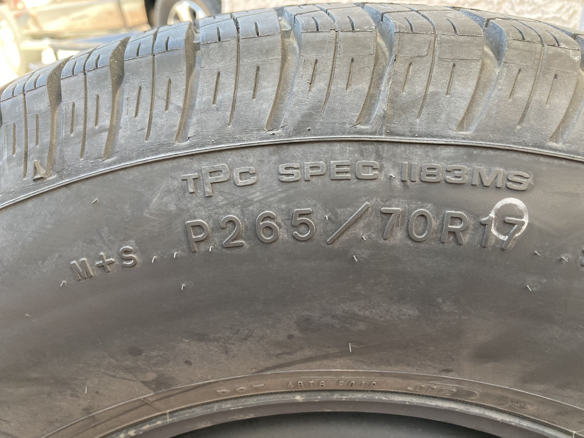 Truck Tire Good Year P265/ 70 R17