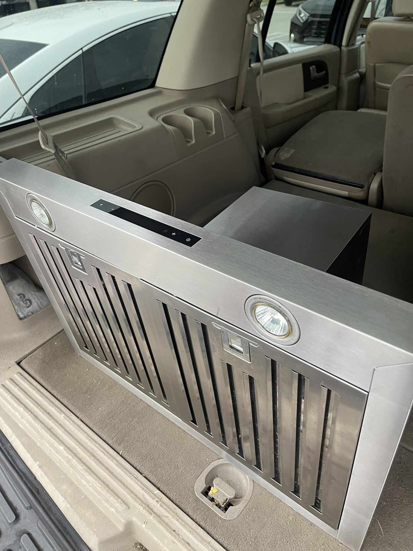 36in Cavaliere Hood Range Wall Mounted