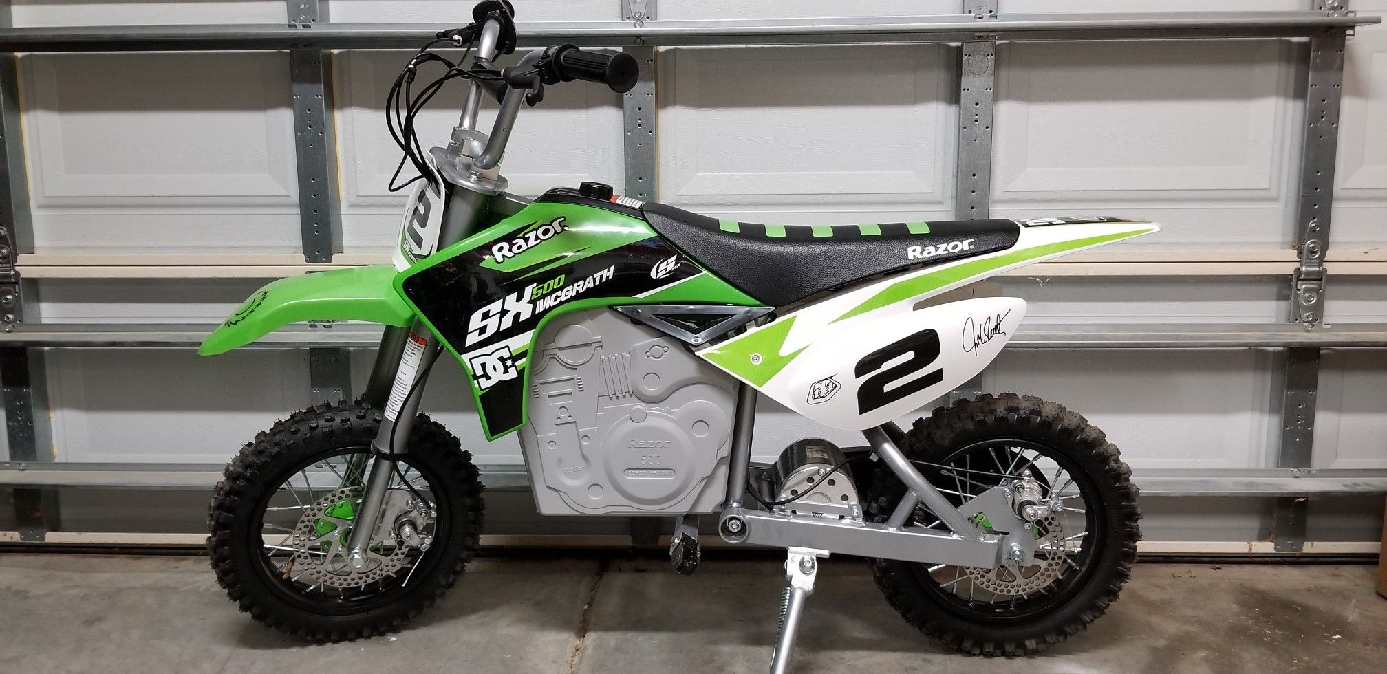 Brand New Razor SX500 Jeremy McGrath 36V Dirt Bike for Sale in Holly ...