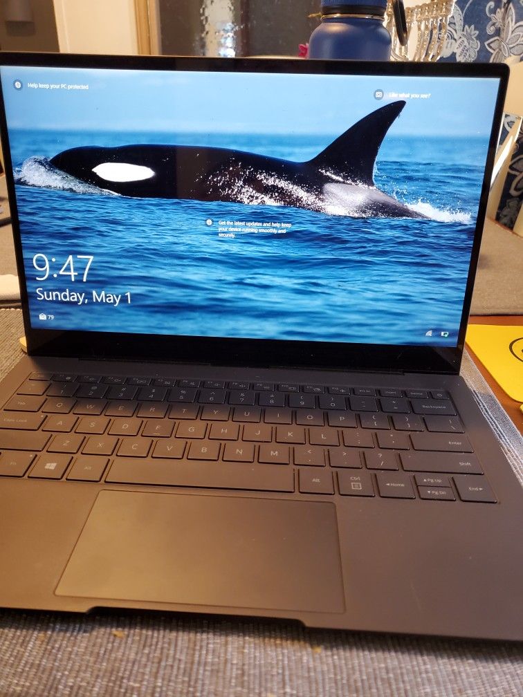 Samsung Book S