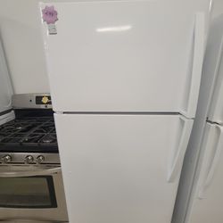 Kenmore Top Freezer Refrigerator Used Good Condition With 90day's Warranty  Thumbnail