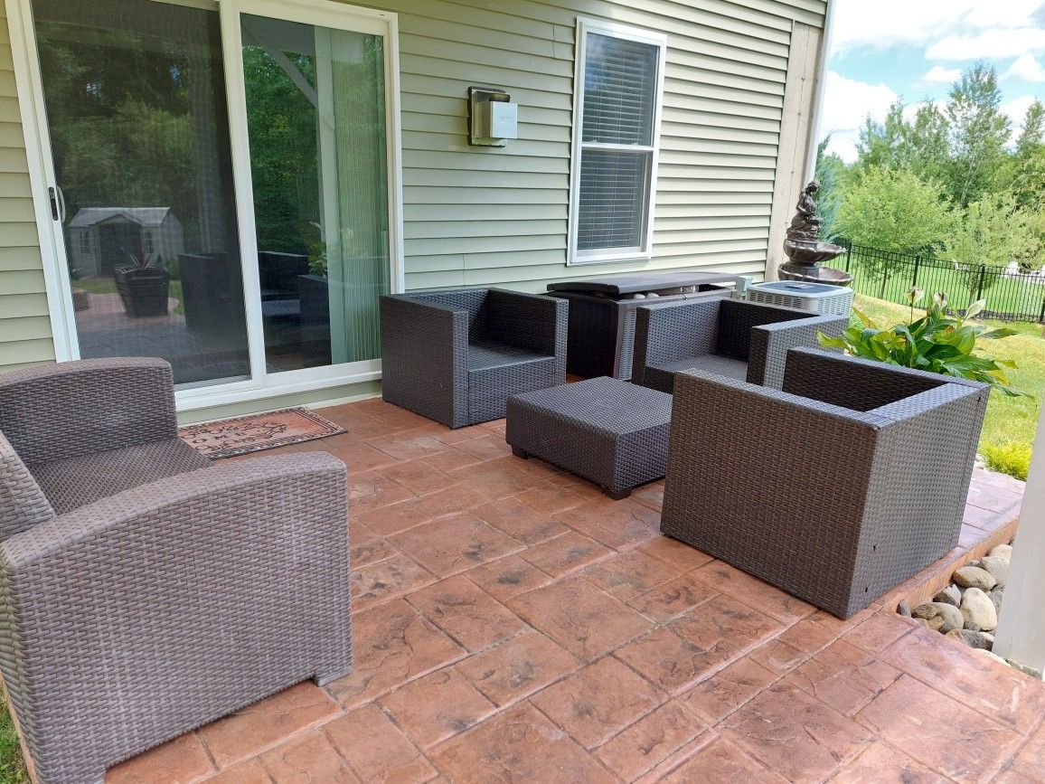 Wicker Set