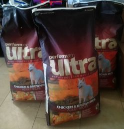 what company makes performatrin dog food