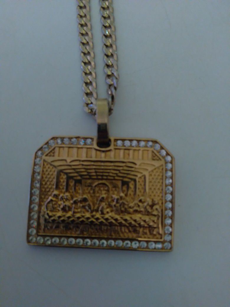 Very Nice 14kt Gold Over Staineless Steel Cuban Link Chain With Nice Jesus Charm For Sale !!