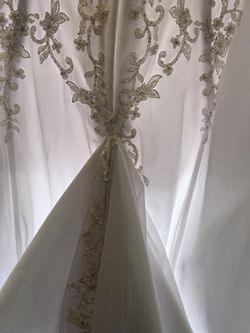 David’s Bridal Wedding Dress Thumbnail