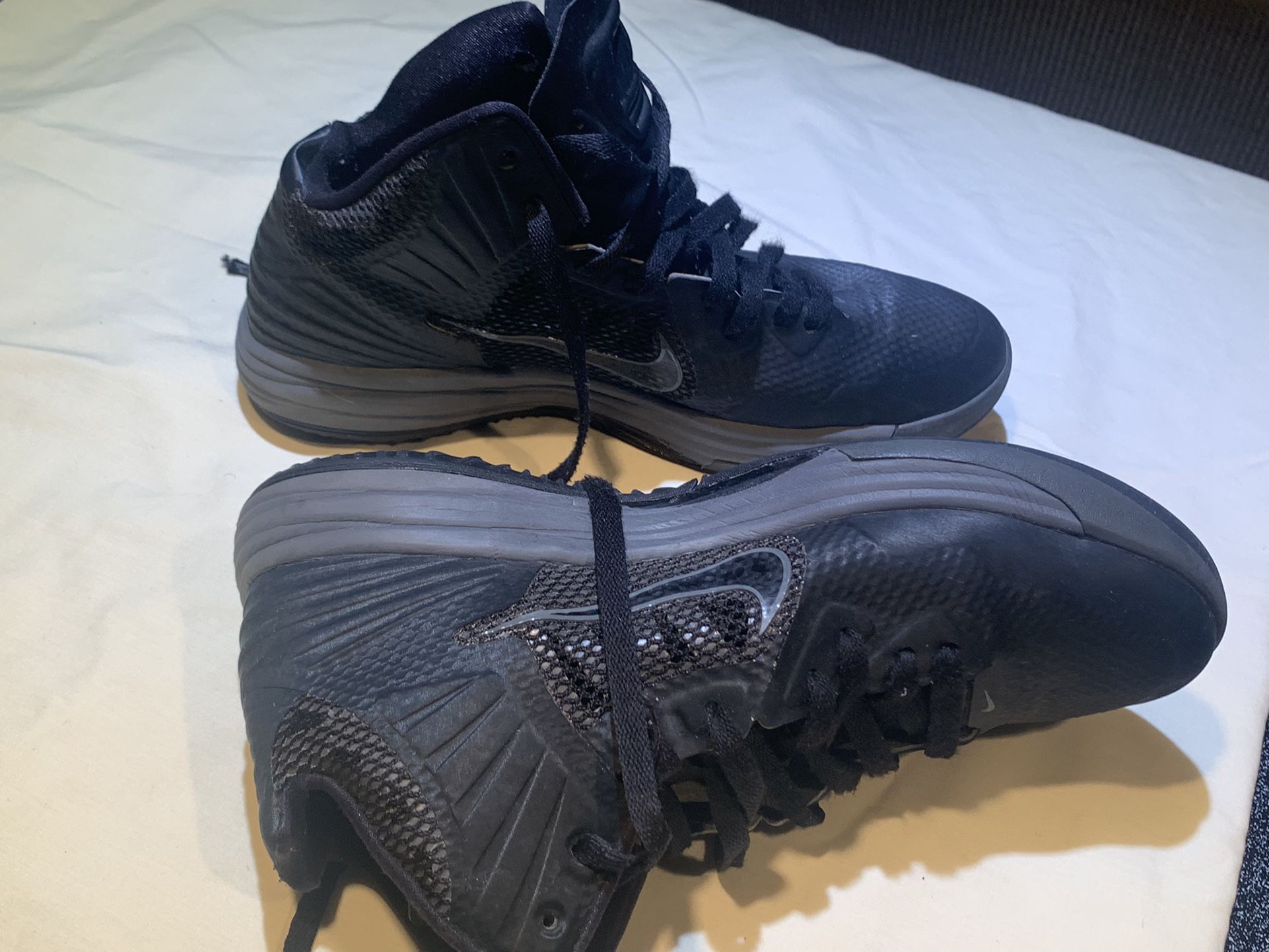 Nike Lunarlon Basketball 🏀  Shoe