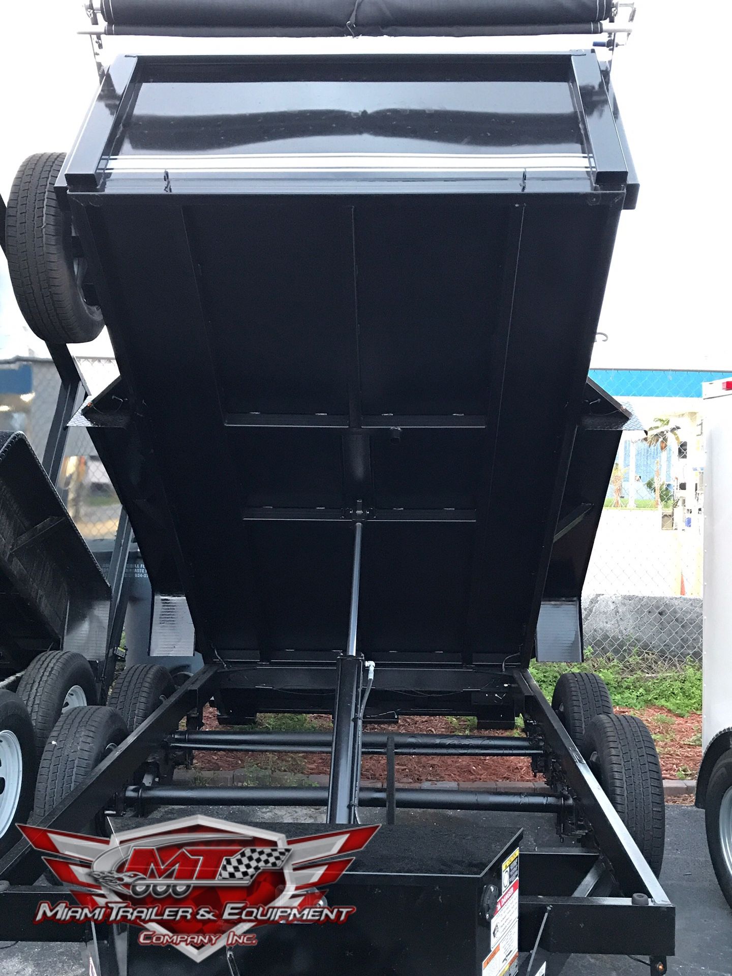 Dump Trailer / 7 x 14 / 14,000 GVWR