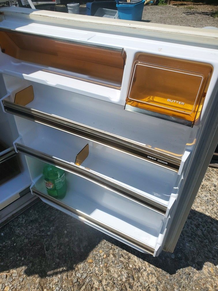 Hotpoint Fridge