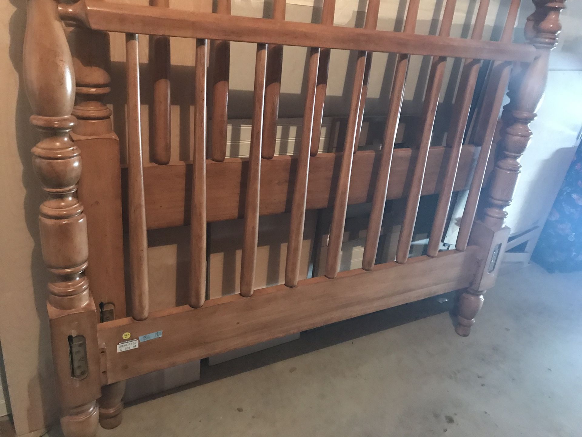 Queen bed with side rails, headboard and foot board. Heavy dresser and night stand. Pineapple knobs . Dresser is lined with crush velvet.