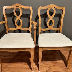 Set of 4 Antique Dining Chairs Thumbnail