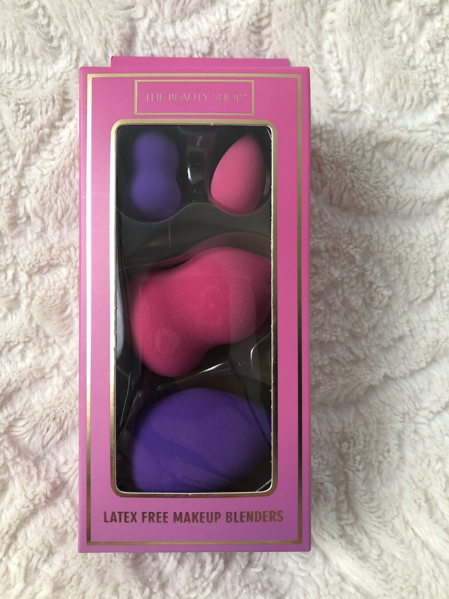 THE BEAUTY SHOP: Makeup blender
