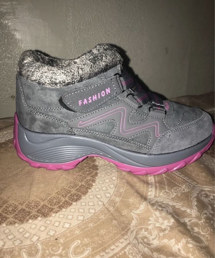 Womens fashion boots