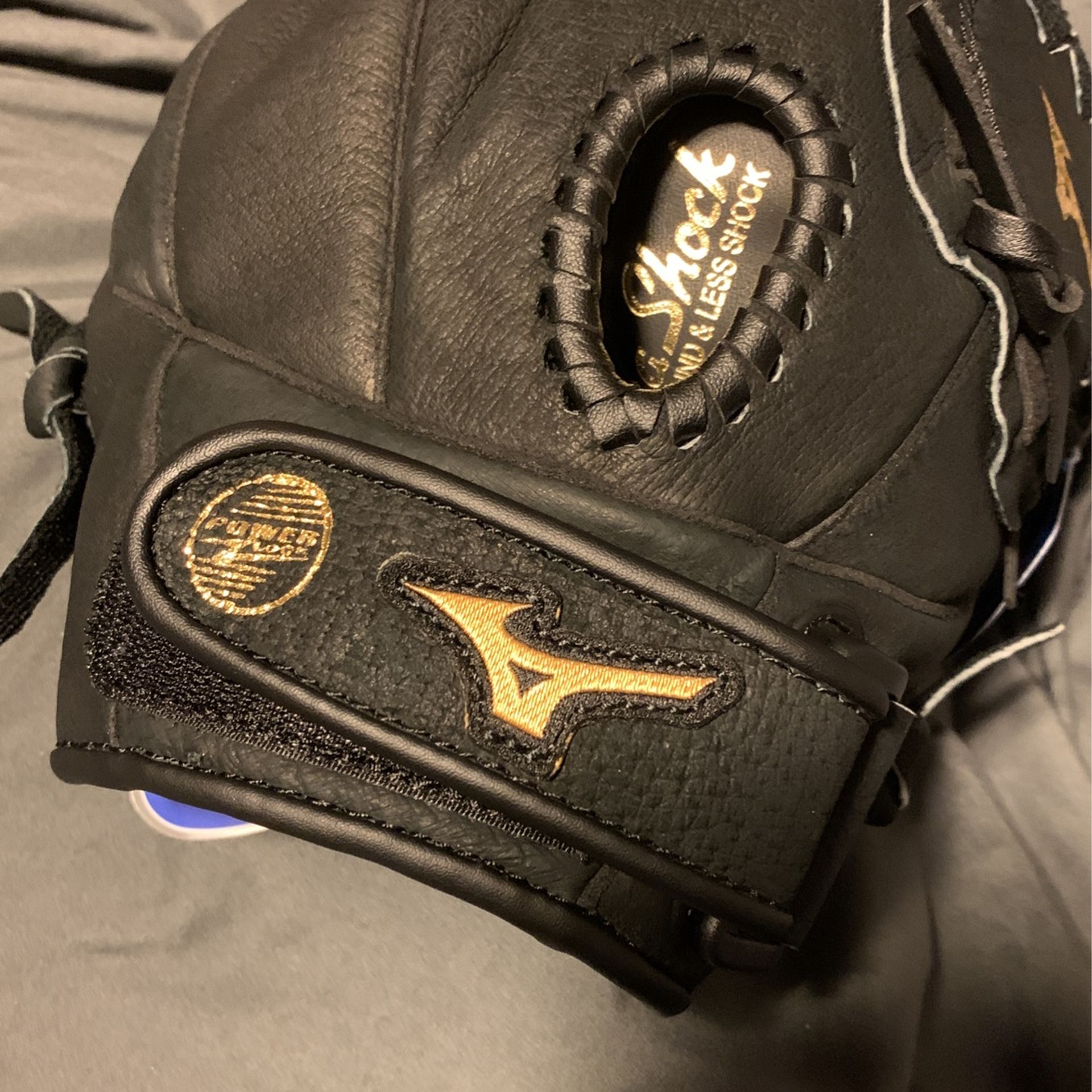Baseball Glove-Mizuno