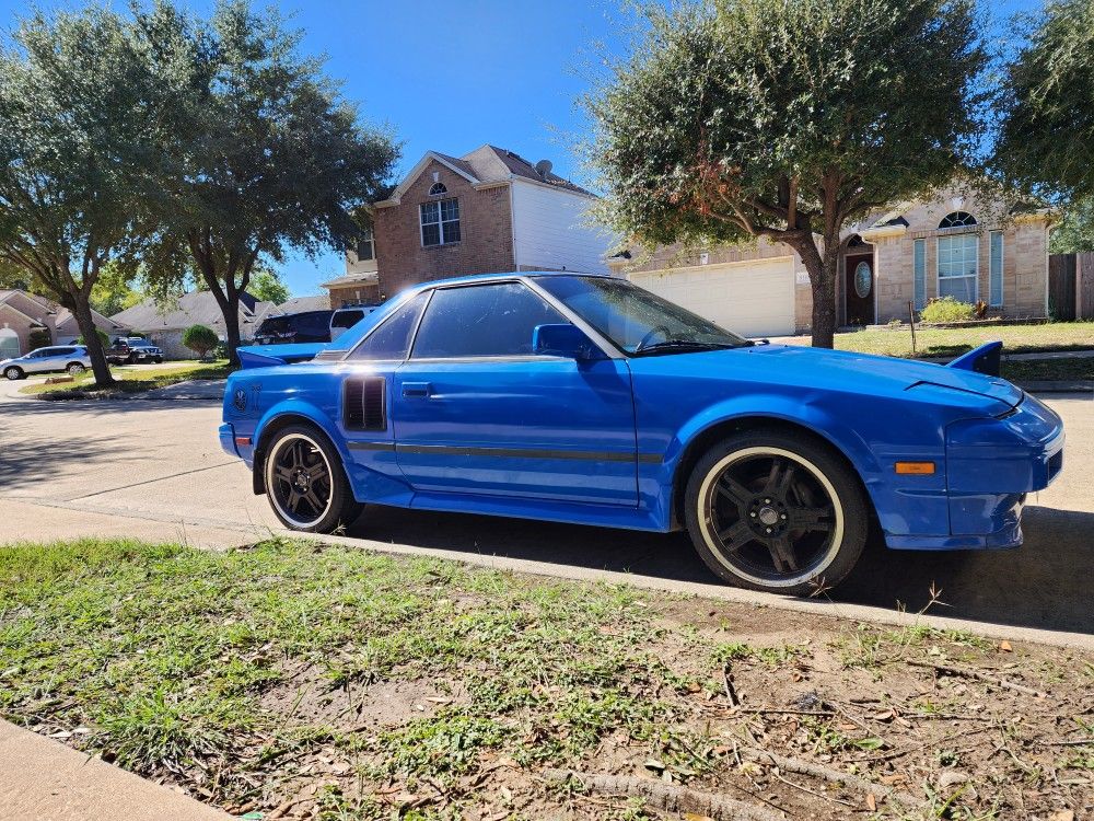 1986 Toyota MR2