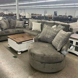 🪶💲39 Down Payment. IN STOCK Soletren Ash Living Room Set Thumbnail