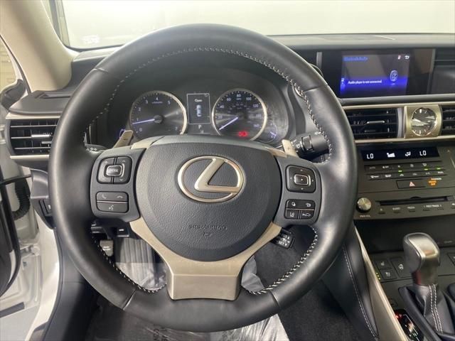 2019 Lexus IS