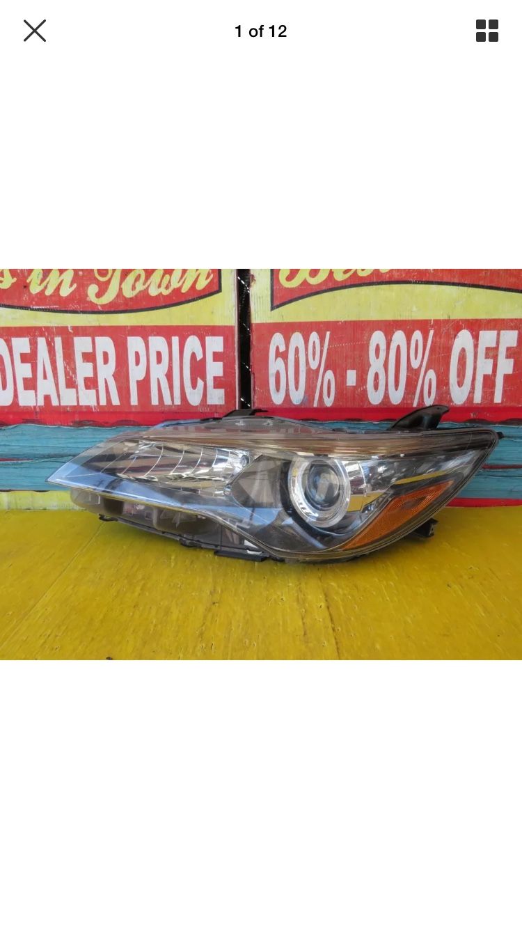 2015 2016 2017 TOYOTA CAMRY LEFT DRIVER SIDE HEADLIGHT OEM